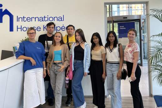 Lietuvos verslo kolegijos tarptautiniai studentai International house Lietuvos verslo kolegijos tarptautiniai studentai International house
