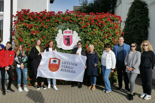 Lietuvos verslo kolegijoje buvo minima Pasaulinė turizmo diena Lietuvos verslo kolegijoje buvo minima Pasaulinė turizmo diena