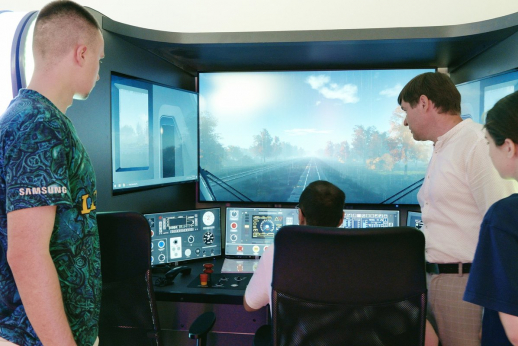 Populiarėja mokymas: jaunuoliai per metus įgyja profesiją ir pradeda dirbti