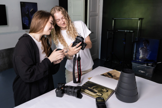 Fotografuoji? Parodyk, kaip atrodo jaunas žmogus XXI amžiuje