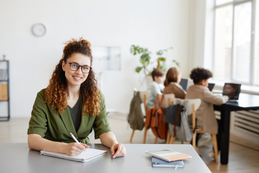 Galvoji apie mokytojo profesiją? Kodėl ši kryptis – netikėtai perspektyvi?