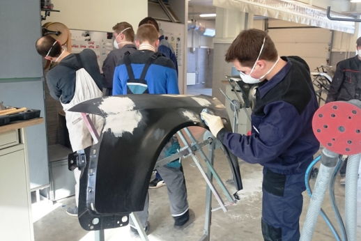 Automobilių kėbulų remontininkas 2018